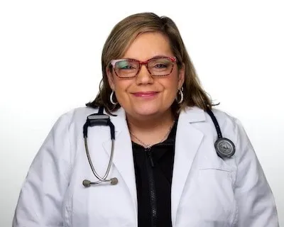 Portrait of Dr. Luana Torres